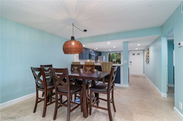 3574 Antarctic CIR 2107, Naples, FL 34112