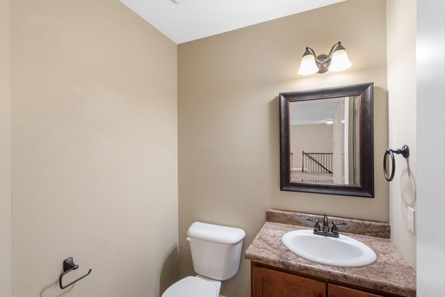 2058 HASTINGS RD, Jefferson City, MO 65109