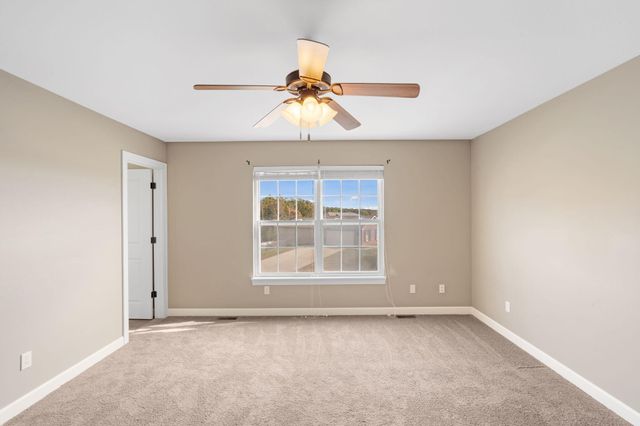 2058 HASTINGS RD, Jefferson City, MO 65109