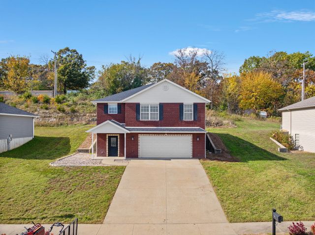 2058 HASTINGS RD, Jefferson City, MO 65109