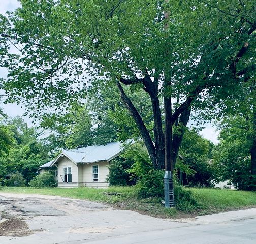606,228,117 Houston League Foscue Street, Sulphur Springs, TX 75482