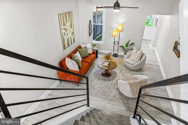 2723 HAMPDEN AVE, Baltimore, MD 21211