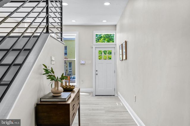 2723 HAMPDEN AVE, Baltimore, MD 21211