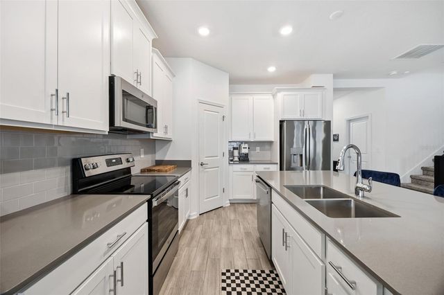 2747 SLASH WAY, St Cloud, FL 34771