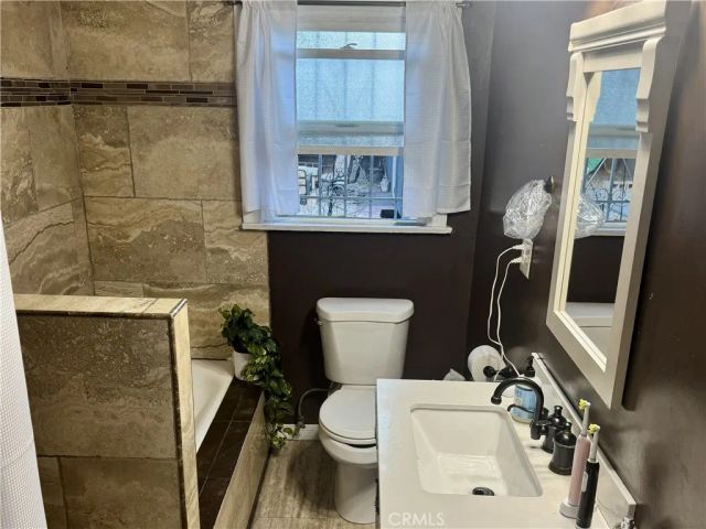 3034 Edgehill Drive, Los Angeles, CA 90018
