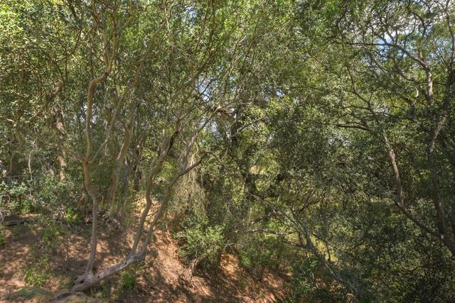 6887 Von Ormy Road, Von Ormy, TX 78073