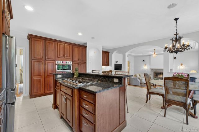 12 Loosestrife Drive, Hopewell Junction, NY 12533