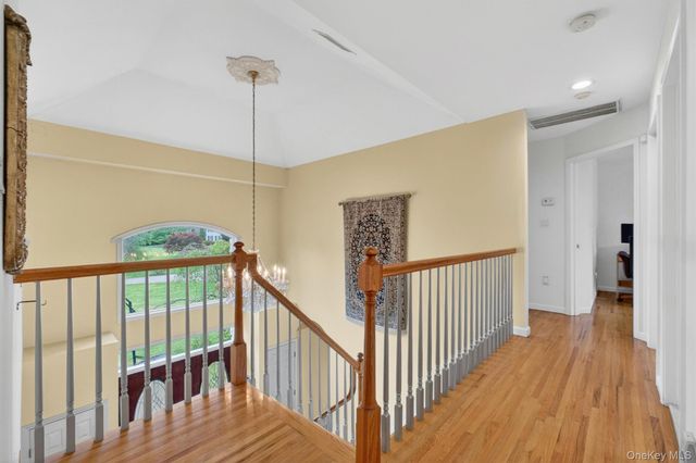 12 Loosestrife Drive, Hopewell Junction, NY 12533