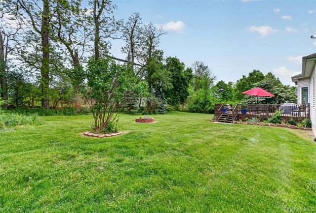 12 Loosestrife Drive, Hopewell Junction, NY 12533