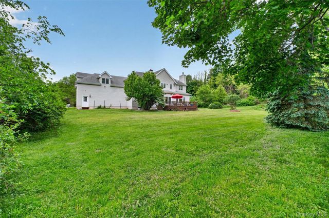 12 Loosestrife Drive, Hopewell Junction, NY 12533