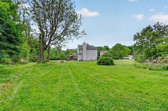 12 Loosestrife Drive, Hopewell Junction, NY 12533