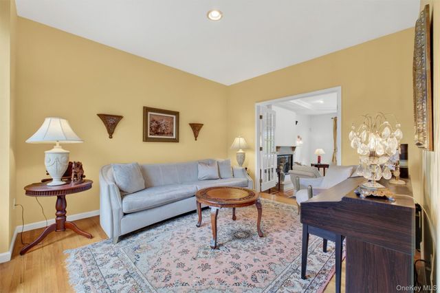 12 Loosestrife Drive, Hopewell Junction, NY 12533