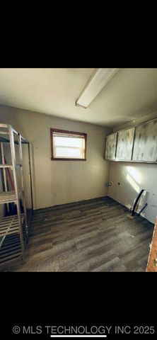 419000 E 1110 Road, Checotah, OK 74426