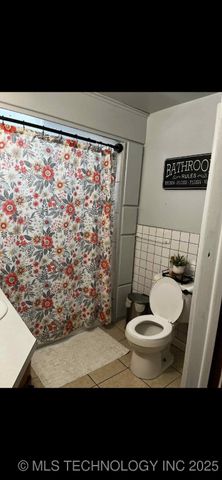 419000 E 1110 Road, Checotah, OK 74426