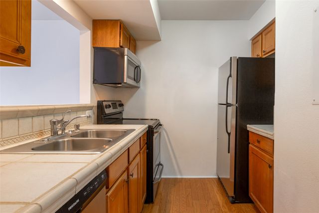 2210 Miguel Chavez 224, Santa Fe, NM 87505