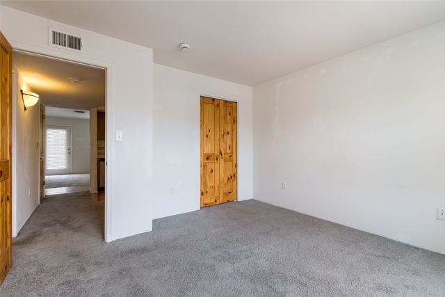 2210 Miguel Chavez 224, Santa Fe, NM 87505