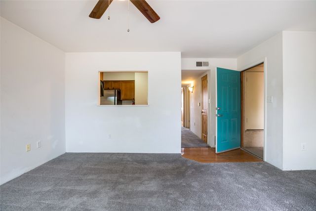 2210 Miguel Chavez 224, Santa Fe, NM 87505