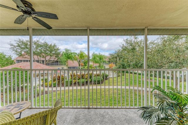 6821 FAIRVIEW TERRACE 6821, Bradenton, FL 34203