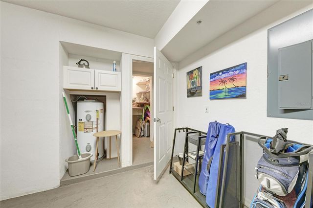 6821 FAIRVIEW TERRACE 6821, Bradenton, FL 34203