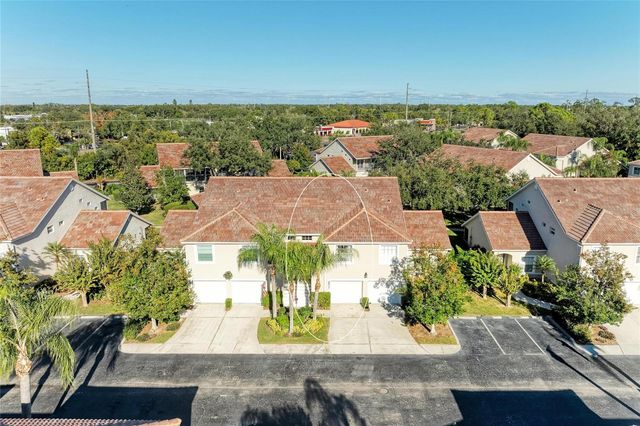 6821 FAIRVIEW TERRACE 6821, Bradenton, FL 34203