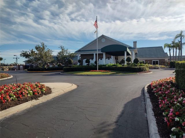 6821 FAIRVIEW TERRACE 6821, Bradenton, FL 34203