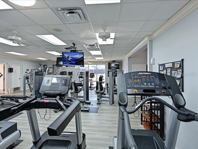 6821 FAIRVIEW TERRACE 6821, Bradenton, FL 34203