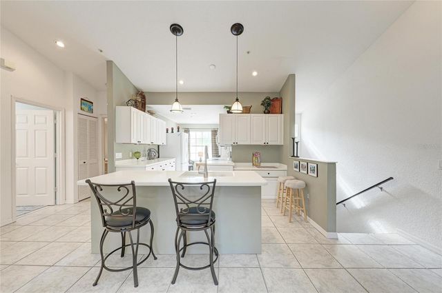 6821 FAIRVIEW TERRACE 6821, Bradenton, FL 34203