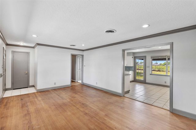 528 Beresford Street, Houston, TX 77015