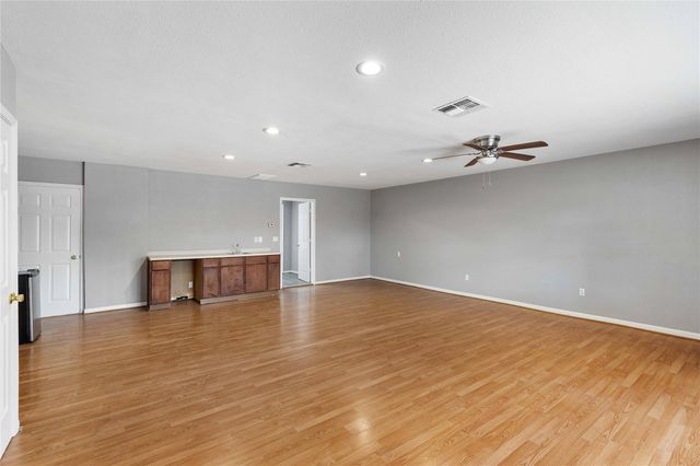 528 Beresford Street, Houston, TX 77015