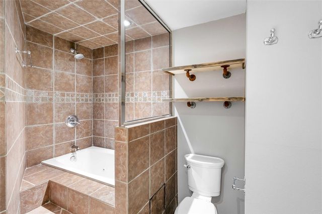 528 Beresford Street, Houston, TX 77015