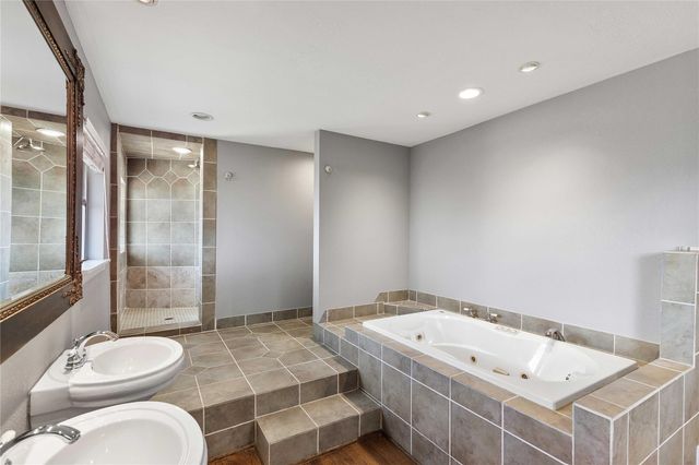 528 Beresford Street, Houston, TX 77015