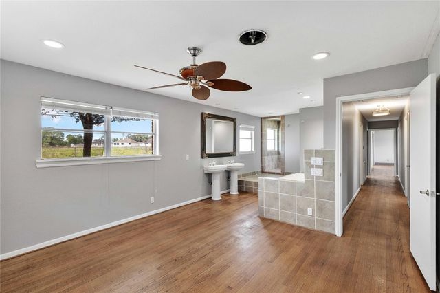 528 Beresford Street, Houston, TX 77015