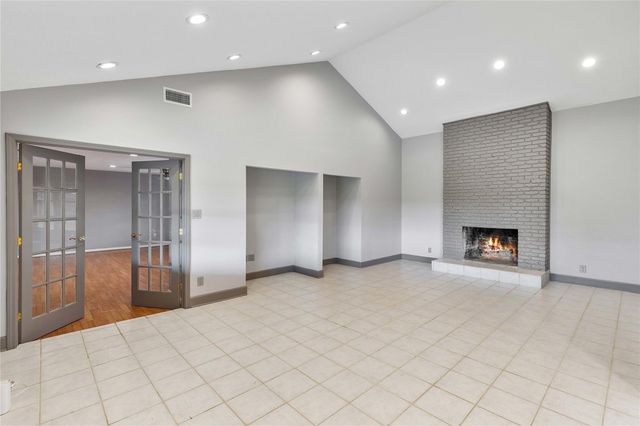 528 Beresford Street, Houston, TX 77015