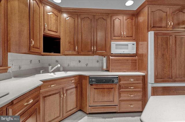 62 OAK LN, Lancaster, PA 17603