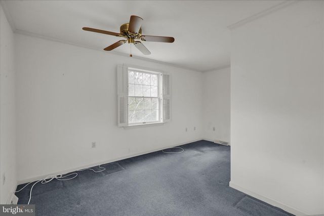 62 OAK LN, Lancaster, PA 17603