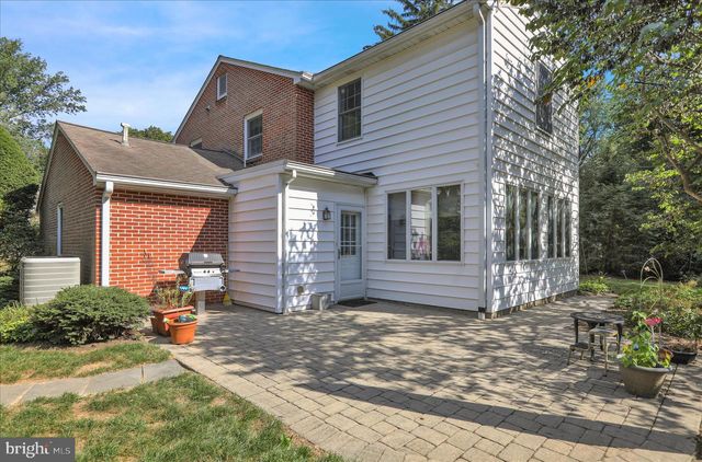 62 OAK LN, Lancaster, PA 17603