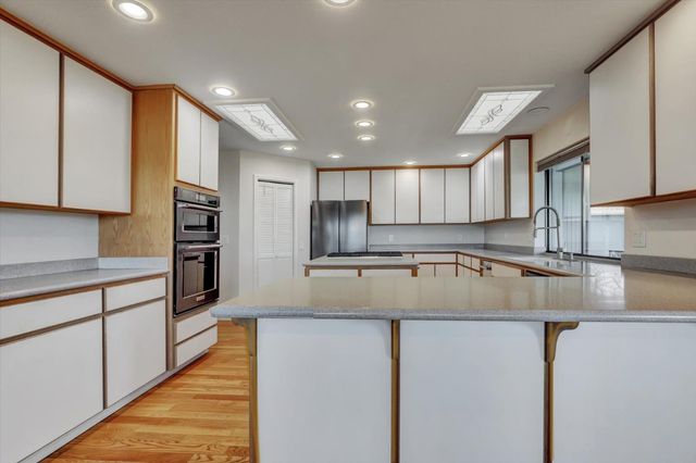 10428 Riffle Box Rd, Rough And Ready, CA 95975