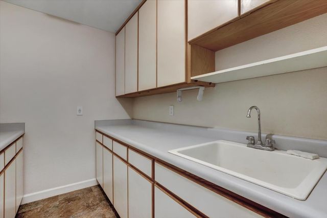 10428 Riffle Box Rd, Rough And Ready, CA 95975