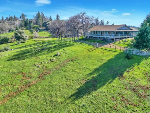 10428 Riffle Box Rd, Rough And Ready, CA 95975