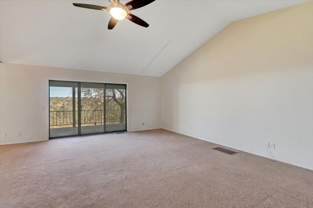 10428 Riffle Box Rd, Rough And Ready, CA 95975