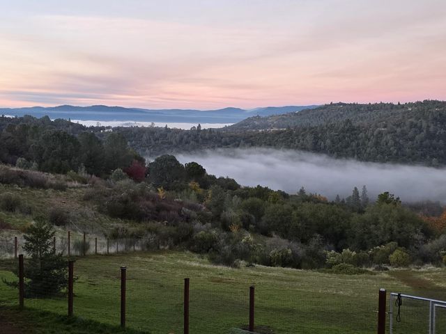 10428 Riffle Box Rd, Rough And Ready, CA 95975