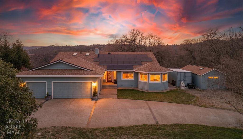 10428 Riffle Box Rd, Rough And Ready, CA 95975