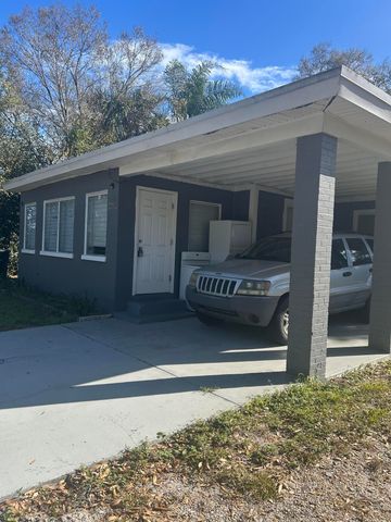 1305 Florida Avenue, Fort Pierce, FL 34950