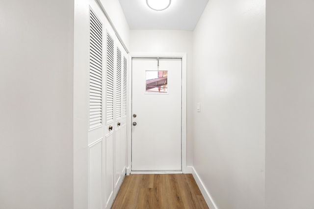 7281 N Pine Park Dr N, Lake Worth, FL 33467