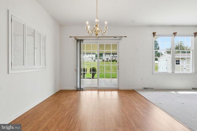 1456 WHEATFIELD DR, York, PA 17408