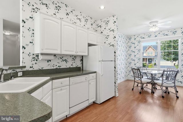 1456 WHEATFIELD DR, York, PA 17408