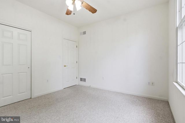 1456 WHEATFIELD DR, York, PA 17408