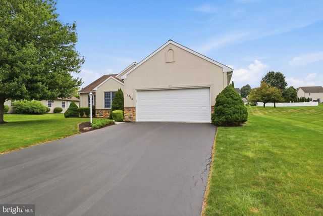 1456 WHEATFIELD DR, York, PA 17408