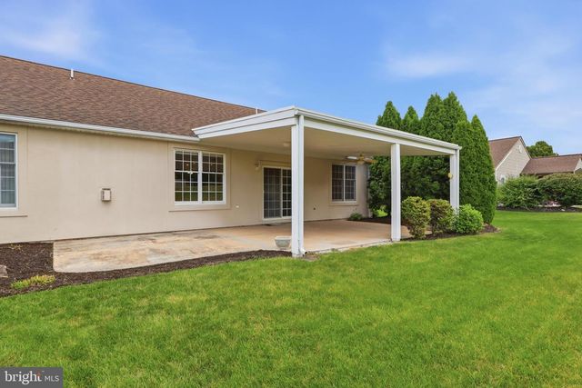 1456 WHEATFIELD DR, York, PA 17408