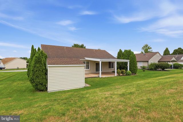 1456 WHEATFIELD DR, York, PA 17408
